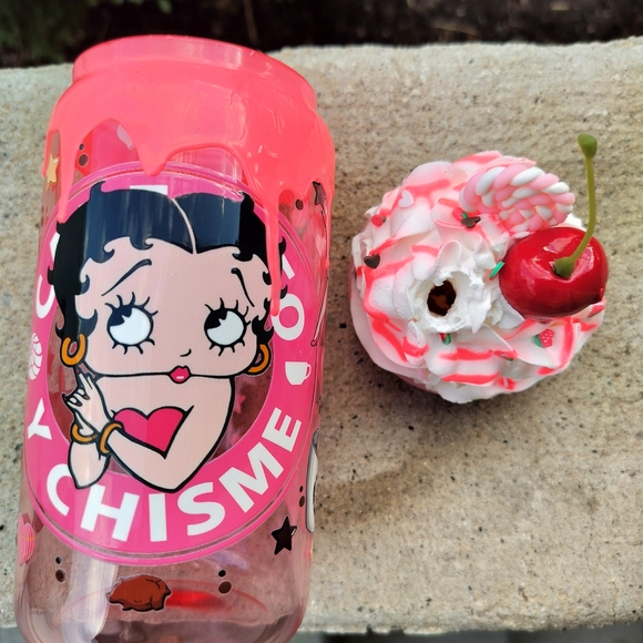 Betty Boop Pink glass Tumbler - Picture 1 of 2